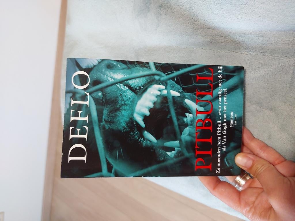 Pitbull (Deflo ) Thriller, Enlèvement, Comme neuf