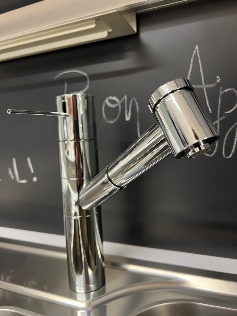 Robinet de cuisine chromé avec pulvérisateur, Enlèvement, Neuf, Chrome, Robinet