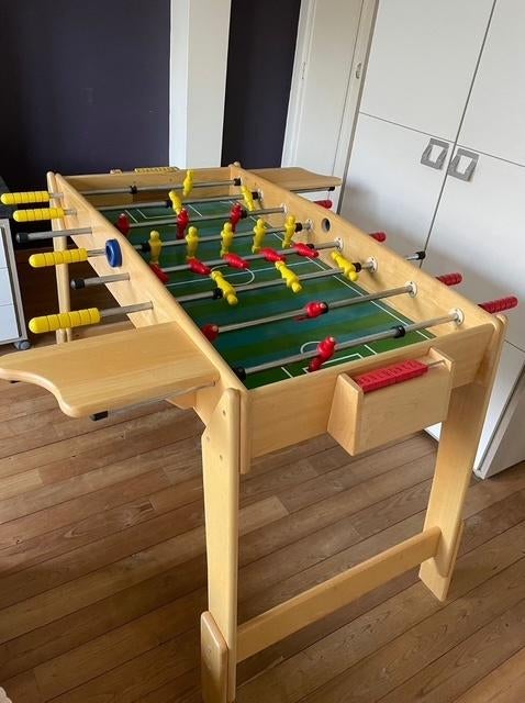 Tafelvoetbal, Ophalen