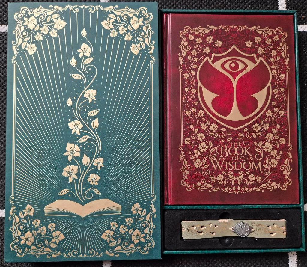 Tomorrowland box 2019, Collections, Enlèvement