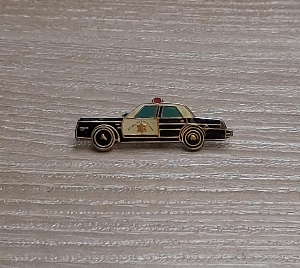 PIN - POLITIE - POLICE, Collections, Broches, Pins & Badges, Envoi, Utilisé, Autres sujets/thèmes, Insigne ou Pin's
