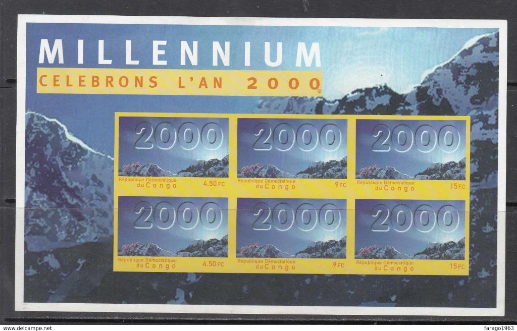 T008 rdc congo millennium blaadje celebrons l'an 2000 ongeta, Postzegels en Munten, Ophalen of Verzenden, Overige landen, Postfris