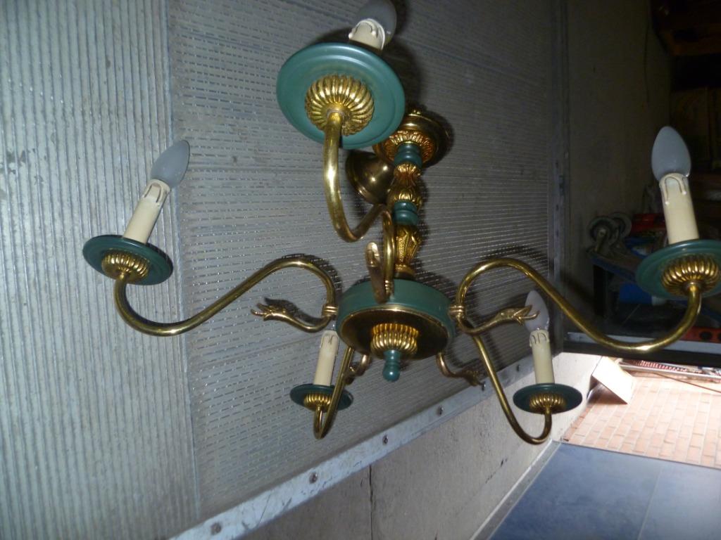 OUDE KOPEREN LUSTER, Enlèvement