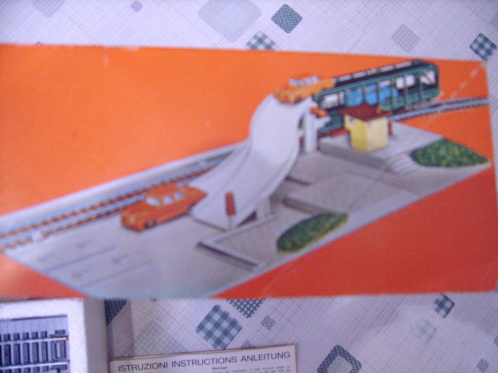 Porte-voitures Lima avec quai de chargement/déchargement, Enlèvement ou Envoi, Wagon, Comme neuf, Courant continu