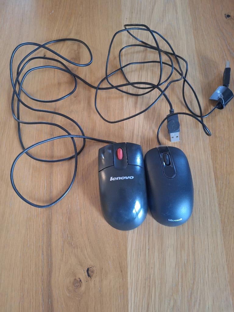2 souris pour PC Lenovo et Microsoft., Informatique & Logiciels, Souris, Enlèvement ou Envoi, Utilisé, Filaire, Souris