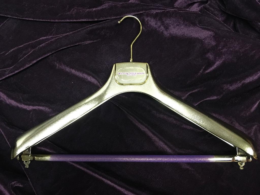 Kleerhanger Stijn Helsen goud/paars, Huis en Inrichting, Ophalen of Verzenden