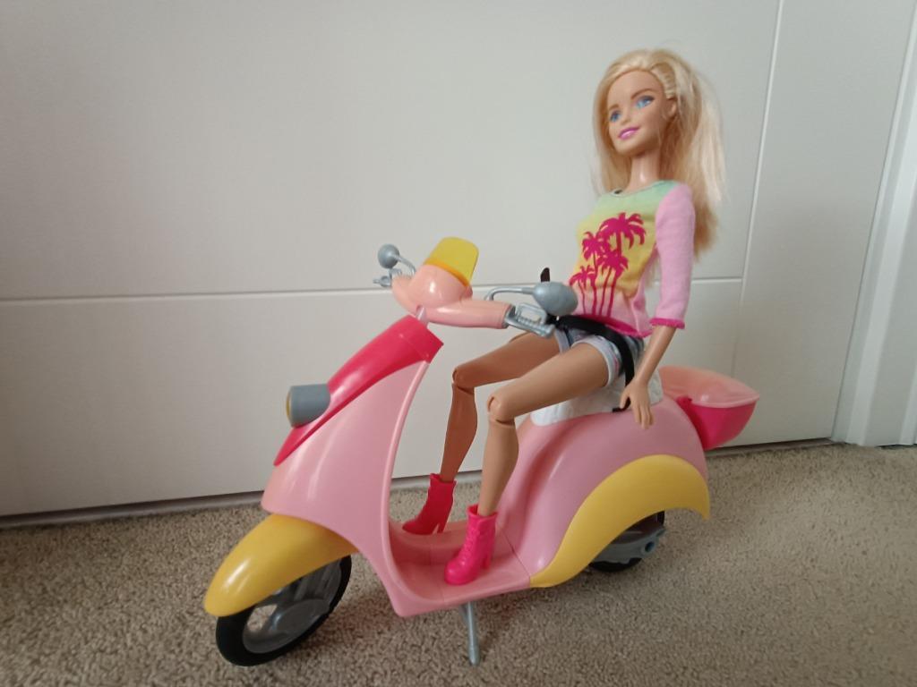 Barbie pop en scooter, Ophalen, Zo goed als nieuw, Meisje