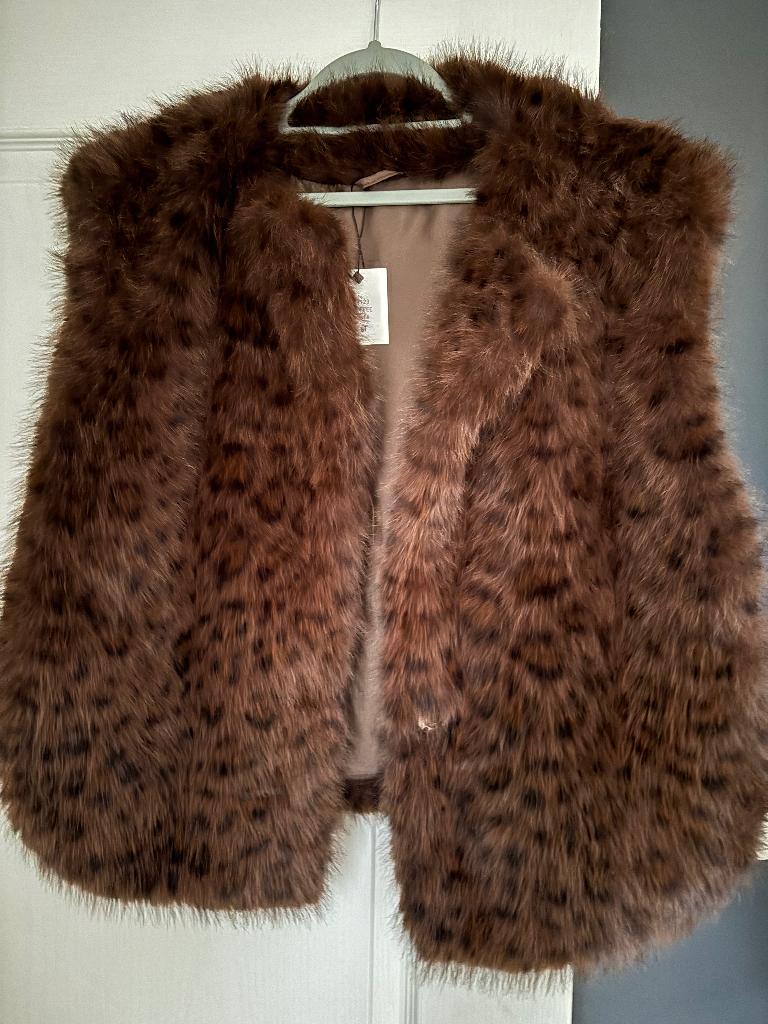 Veste sans manche femme taille unique nouvelle jamais porté, Enlèvement, Neuf, Taille 42/44 (L)