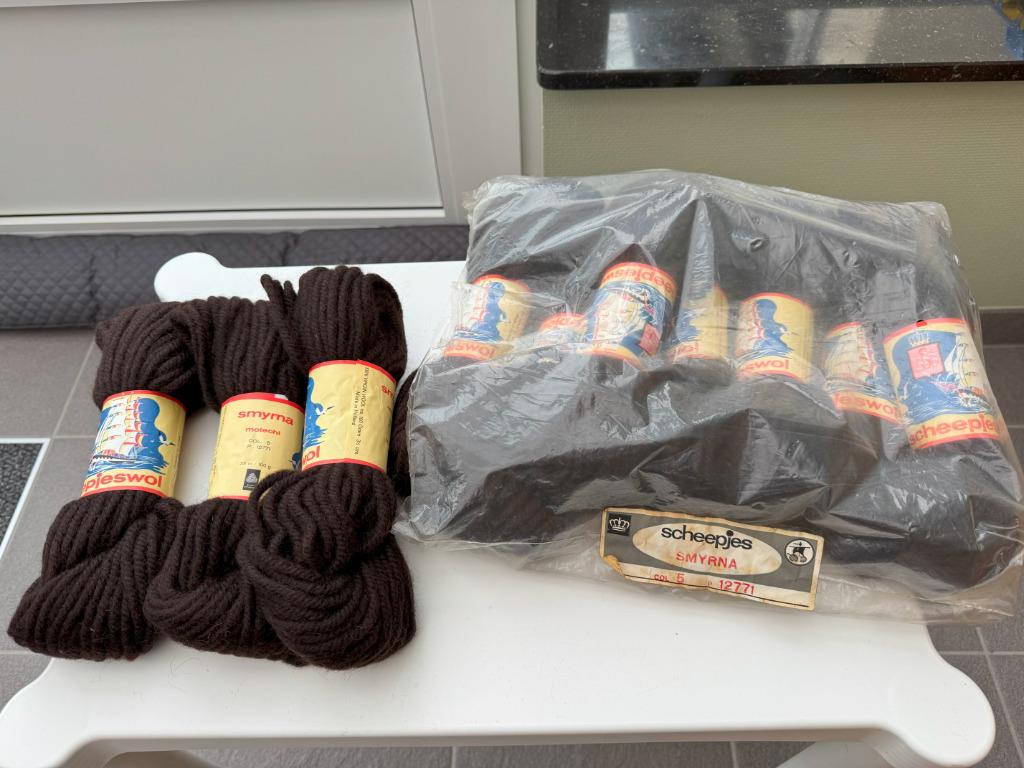 Smyrne veut s'emmêler, Hobby & Loisirs créatifs, Enlèvement, Neuf, Tricot ou Crochet, Laine ou Fils