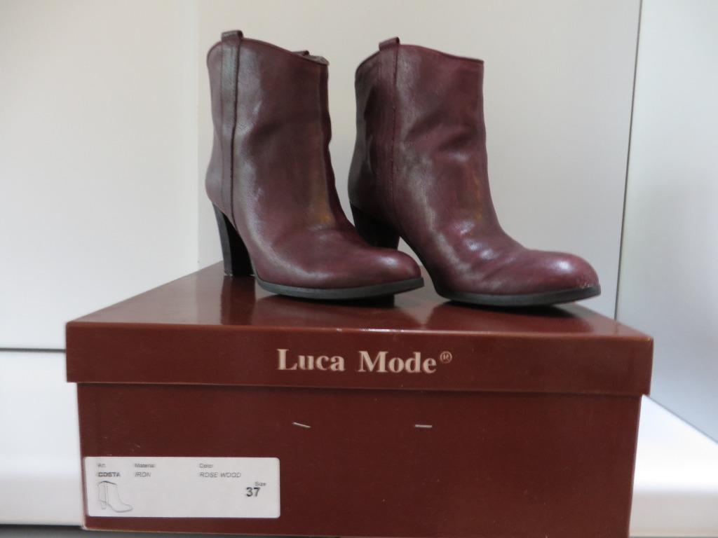 bottines à talon bordeaux taille 37, Autres couleurs, Enlèvement, Boots et Botinnes, Porté
