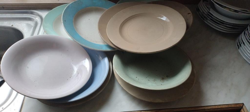 Lot oude borden, Huis en Inrichting, Keuken | Servies, Ophalen, Gebruikt, Bord(en)