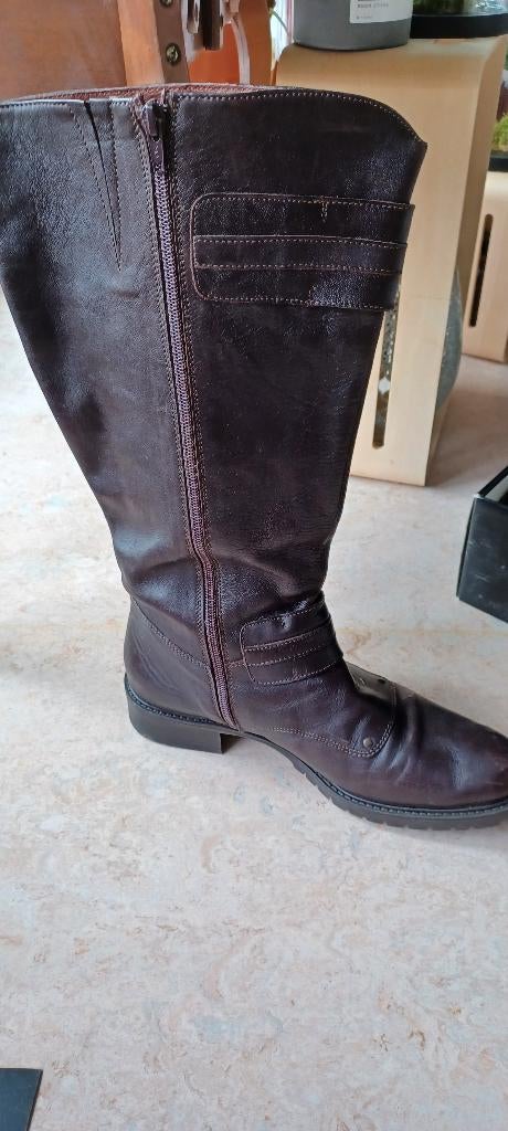 Dameslaarzen, maat 40, bruine kleur, brede kuit,......, Kleding | Dames, Hoge laarzen, Bruin, Ophalen of Verzenden, Zo goed als nieuw