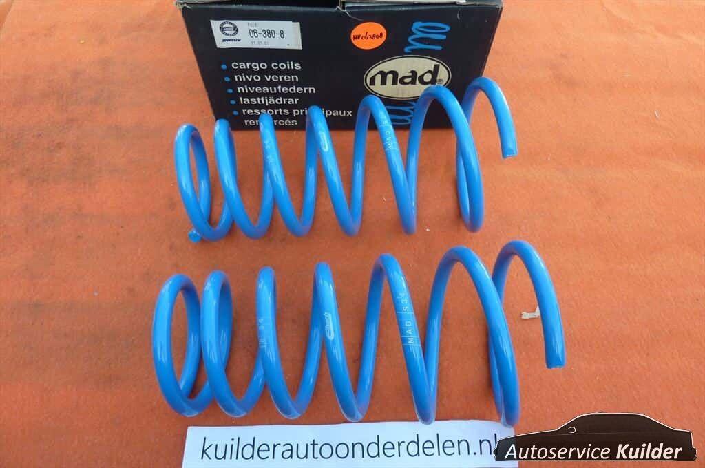 Hulpveren set Ford mondeo 93-2001 MAD Nieuw in de doos, Auto-onderdelen, -, -, Nieuw, Ophalen of Verzenden