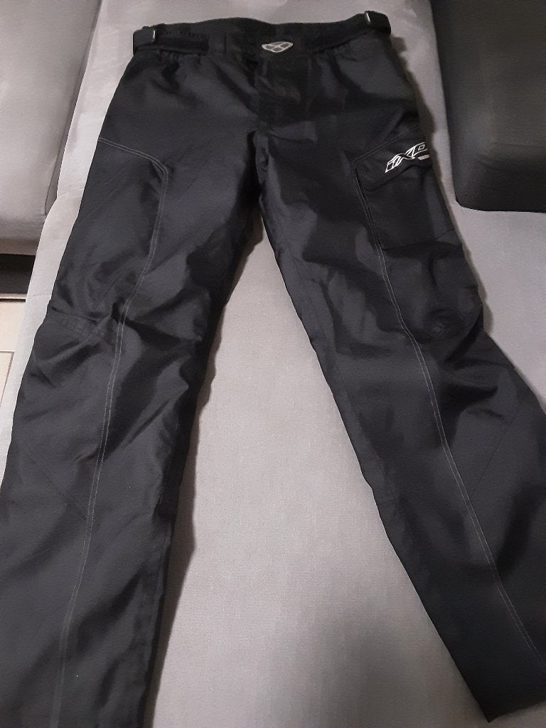 Pantalon moto neuf, Motos, Enlèvement ou Envoi, Neuf, sans ticket