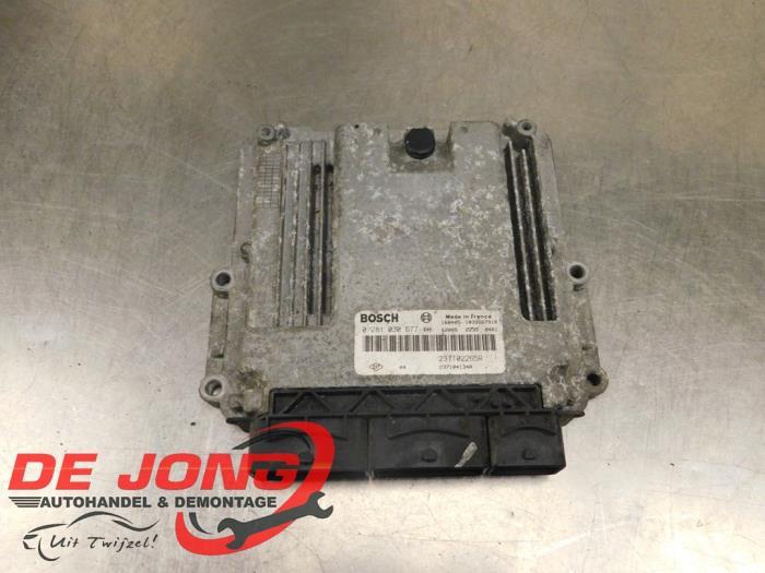 Ordinateur gestion moteur d'un Renault Master, Renault, -, 3 mois de garantie, Utilisé