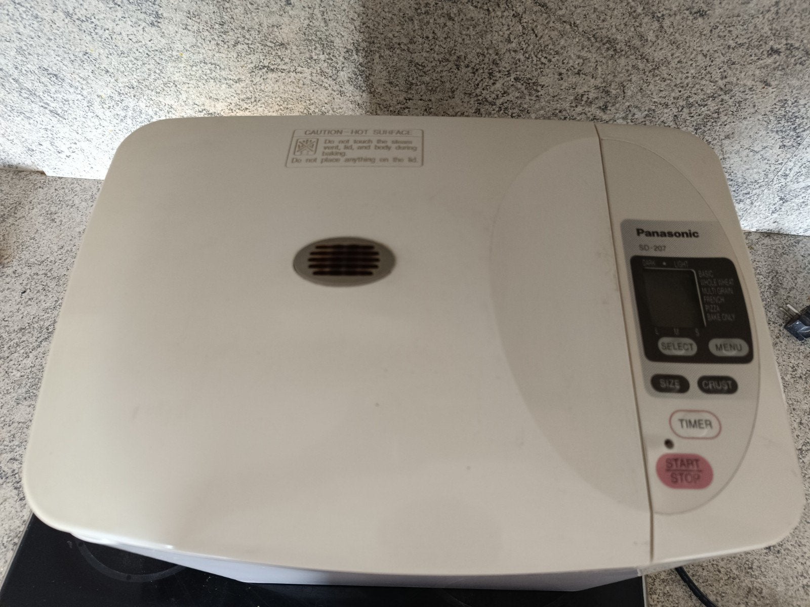 Panasonic Brood machine SD -207, Electroménager, 800 à 1200 grammes de pâte, Enlèvement, Utilisé, Avec minuteur