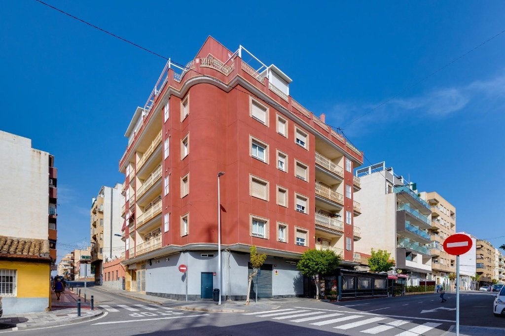 Ruim appartement met parkeerplaats in Torrevieja, Torrevieja, Spanje, 131 m², 3 kamers