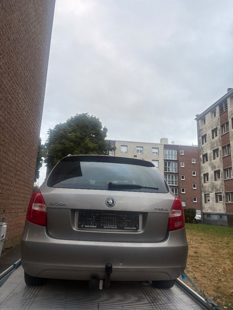 Skoda fabia combi 1.2 tsi 63 kw année 2014, Enlèvement ou Envoi, Seat