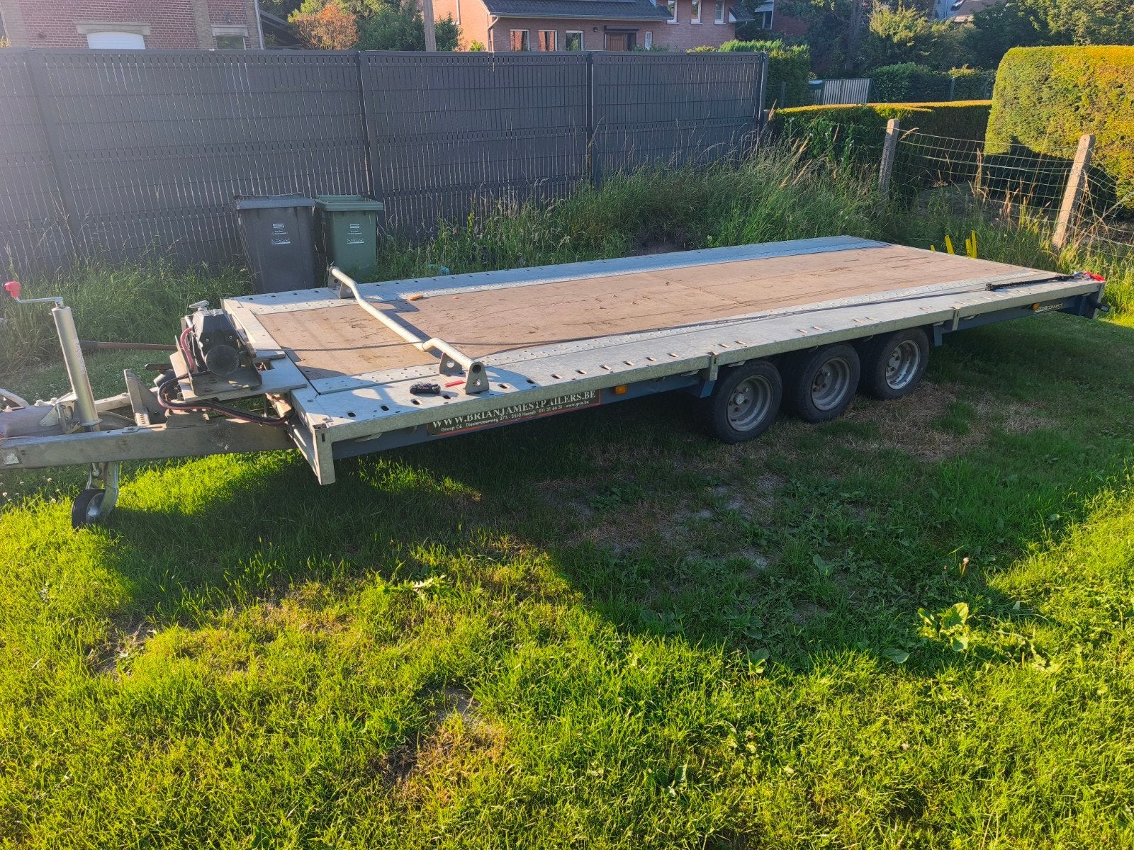 très belle BrianJames CarGo 3500kg tridem, Enlèvement, Comme neuf