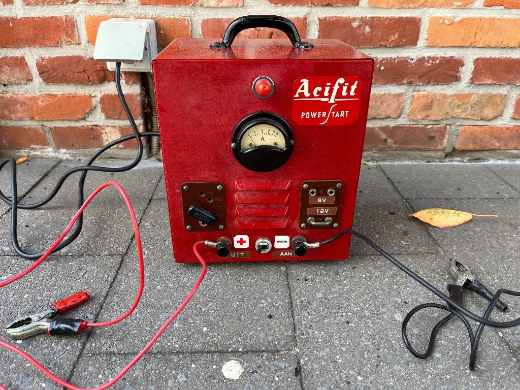 Batterijlader old school, Ophalen