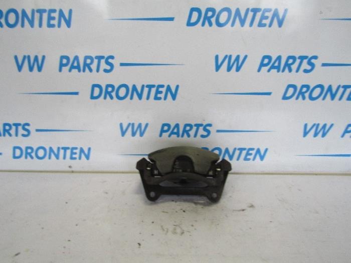 Remklauw (Tang) links-voor van een Audi Q2, Gebruikt, -, -, -