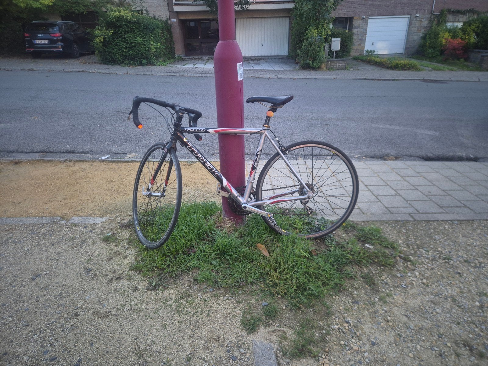 Vélo de route Trek 1200 – cadre 52 cm – excellentétat, Vélos & Vélomoteurs, Autres marques, Frein à tambour, 49 à 53 cm, Aluminium