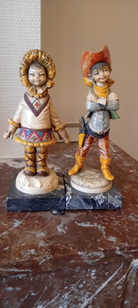 Statuettes sur socle en marbre, Antiquités & Art, Antiquités | Autres Antiquités, Enlèvement