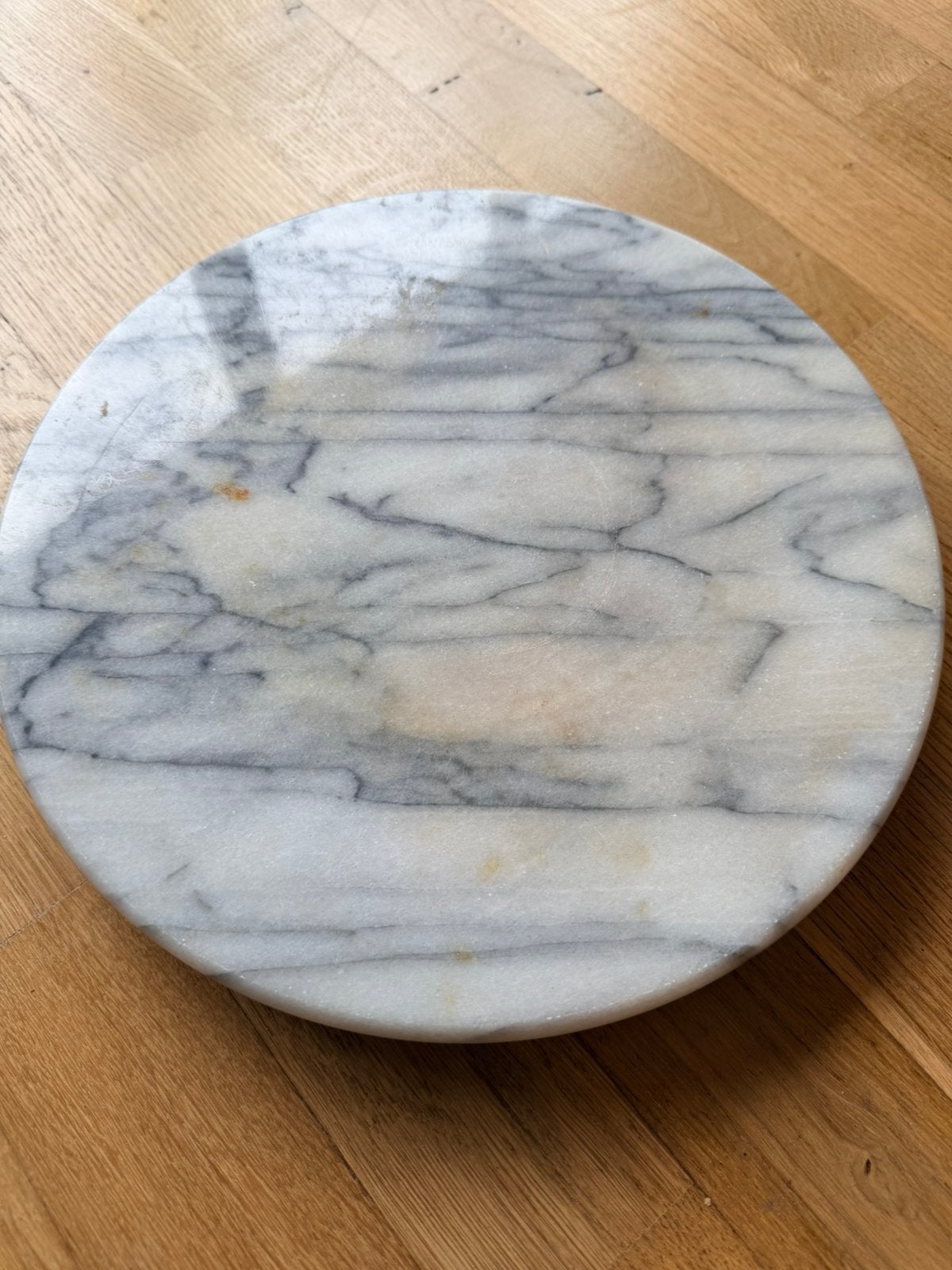 Luxe marmeren draaischotel - Carrara marmer, Ophalen, Zo goed als nieuw, Grijs