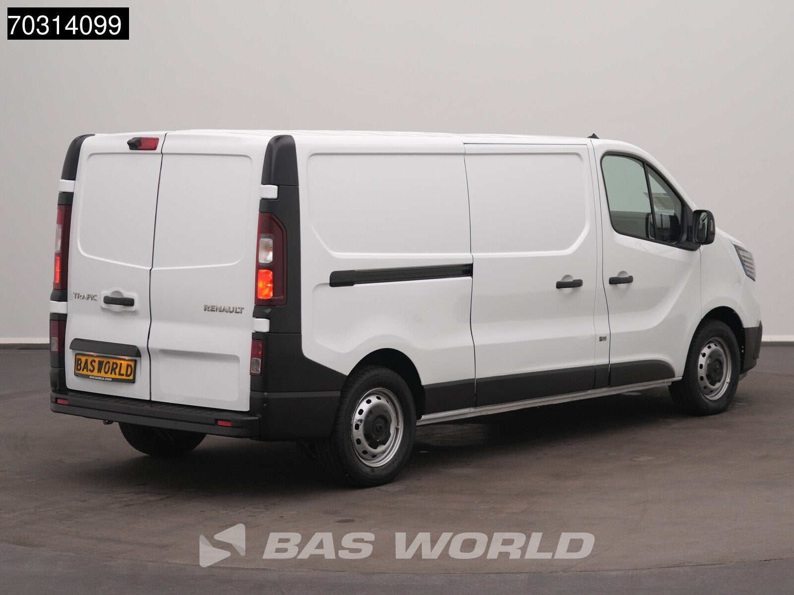 Renault Trafic 130pk L2H1 LED Navi Camera Airco Cruise Euro6, Auto's, Bestelwagens en Lichte vracht, Stof, Gebruikt, Euro 6, 4 cilinders