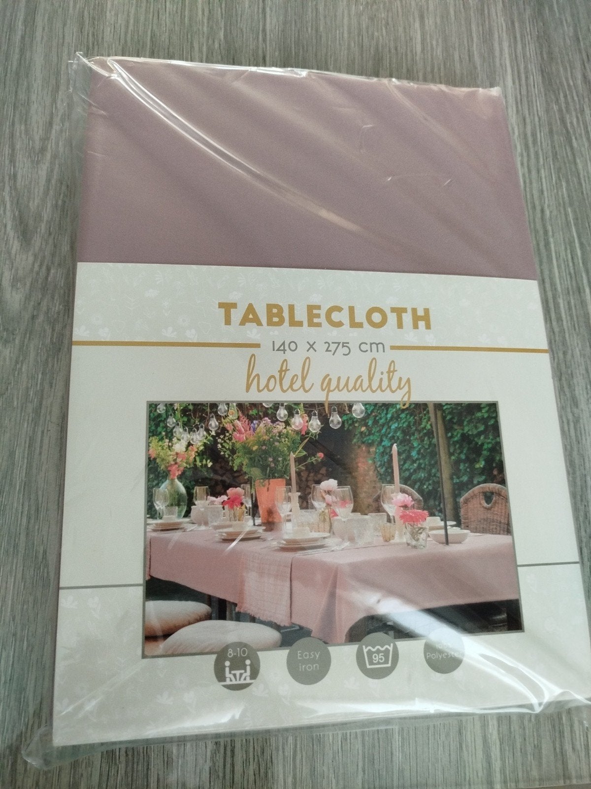 Nappe de table en tissu neuve jamais utilisée, Enlèvement, Neuf, Intérieur et Design