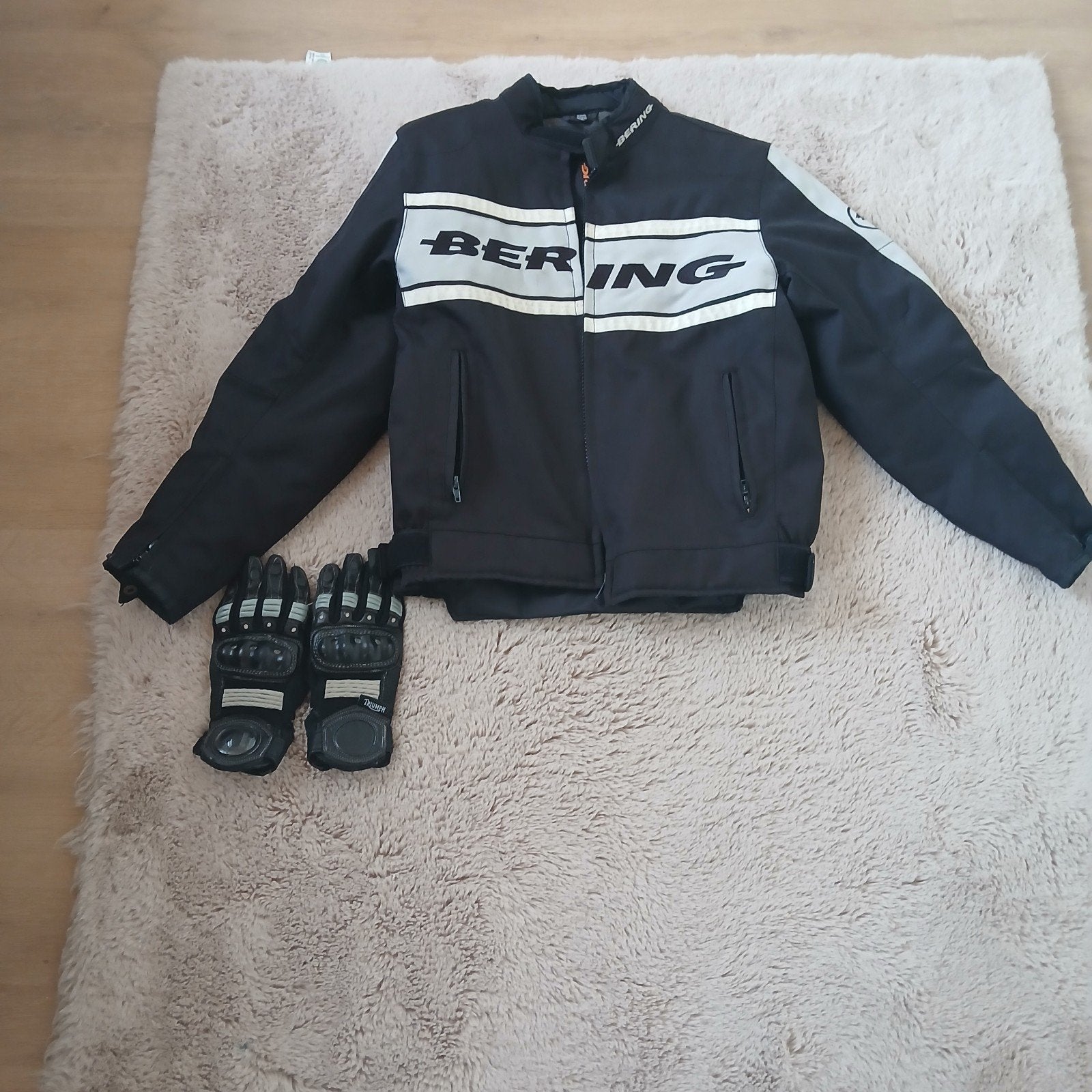 motorjas voor kinderen 12j +moto handschoenen  35€, Motoren, Kleding | Motorkleding, Ophalen, Kinderen, Jas | textiel, Ixs, Richa, Bering .