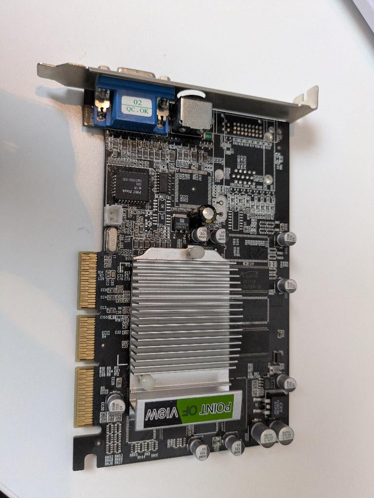 Carte graphique Point Of View AGP GF4 MX440SE 64 Mo DDR w/TV, Enlèvement ou Envoi, AGP