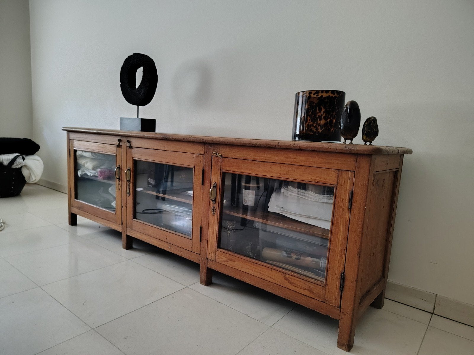 Kast Indonesië., Antiek en Kunst, Ophalen