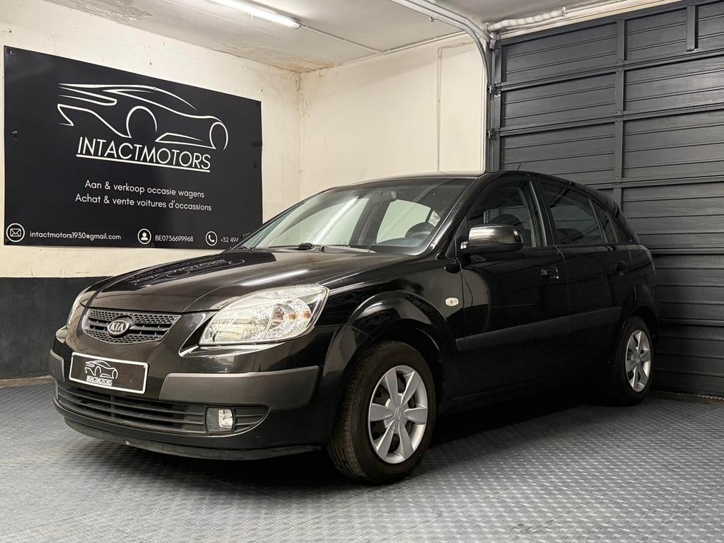 Kia Rio 1.4i 139.000 KM 2006 Airco, Autos, Essai à domicile, 750 kg, Entreprise, Garantie prolongée