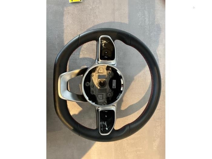 Volant d'un Mercedes A-Klasse, 3 mois de garantie, Utilisé, -, -