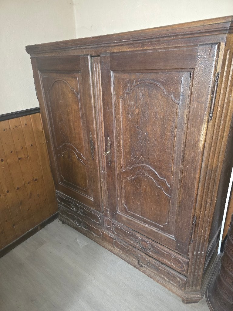 Armoire ancienne de style Louis XV en chêne massif - XIXe, Enlèvement