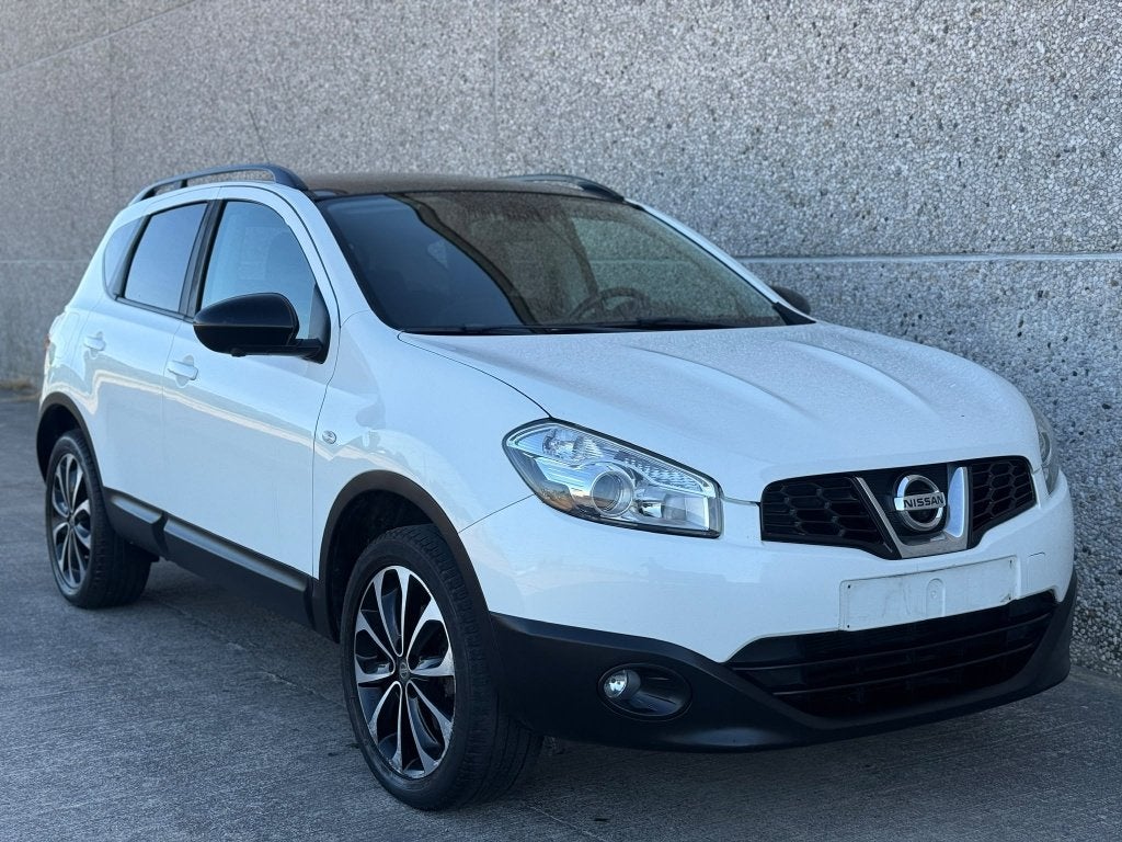Nissan Qashqai 1.6i Camera Navi Airco Pano Leder, Auto's, Leder, Bedrijf, Handgeschakeld, Qashqai