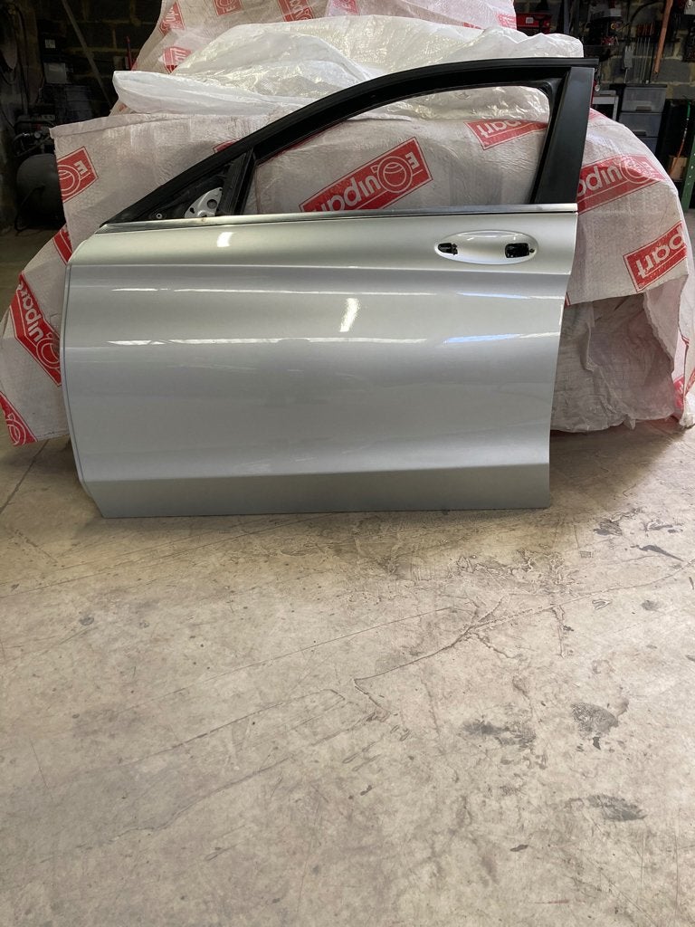 Porte avant mercedes W205, Autos : Pièces & Accessoires, Mercedes-Benz, Enlèvement, Utilisé, Porte
