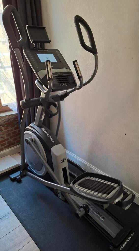 Crosstrainer NordicTrack commercial 12.9, Sport en Fitness, Fitnessapparatuur, Ophalen, Crosstrainer