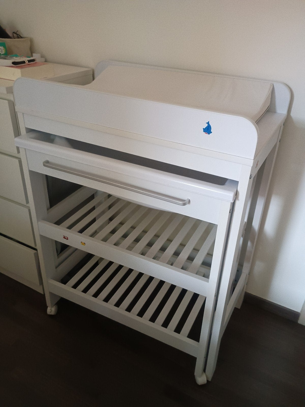 Childwood verzorgingstafel met babybadje  wit, Ophalen, Zo goed als nieuw, Tafel