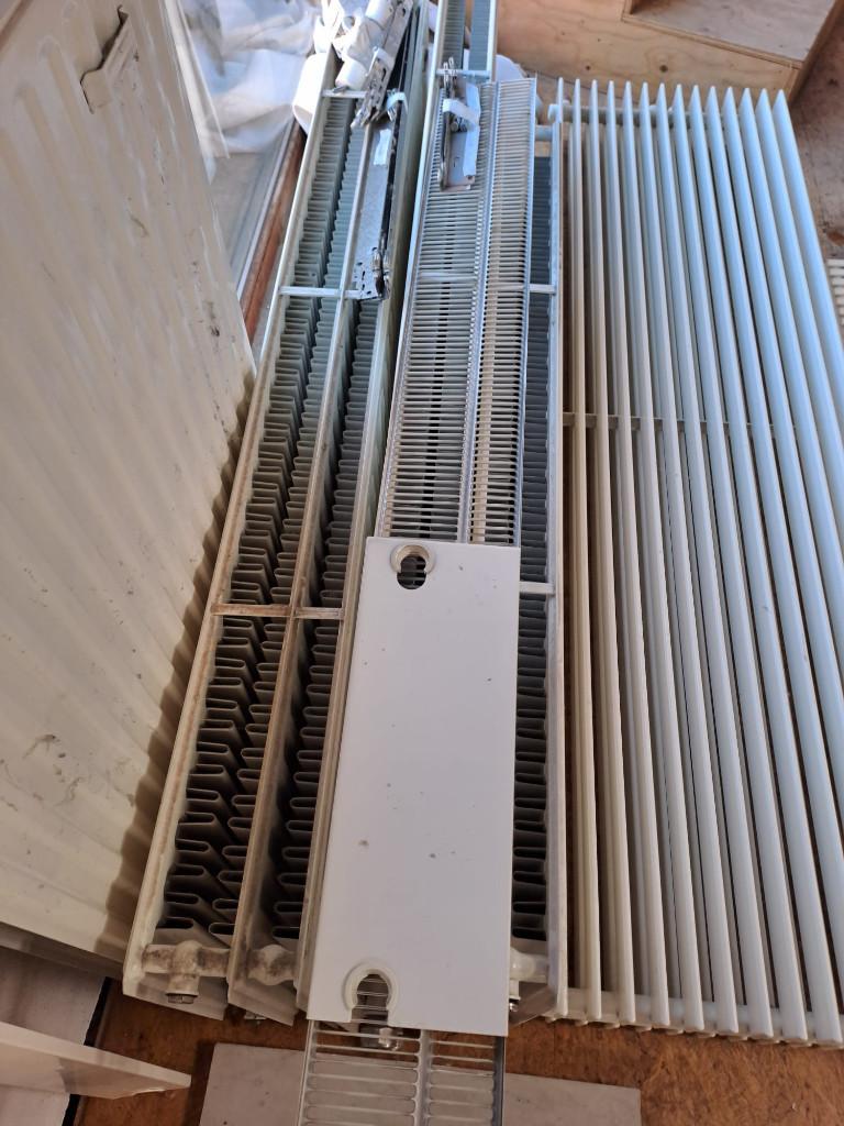 Radiatoren te koop verschillende maten, Doe-het-zelf en Bouw, Verwarming en Radiatoren, Ophalen, Gebruikt, Radiator