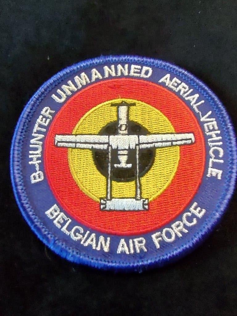 Badge # 13, Collections, Envoi