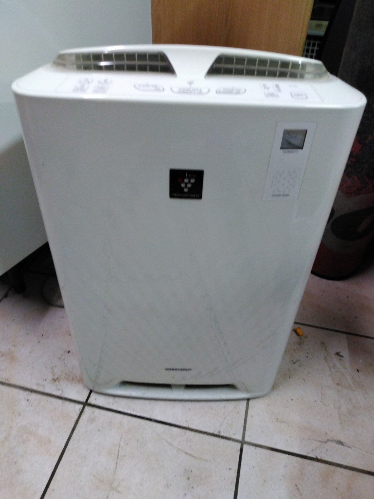 sharp automatisch luchtreiniger en ontvochtiger, Electroménager, Enlèvement, Utilisé, Purificateur d'air
