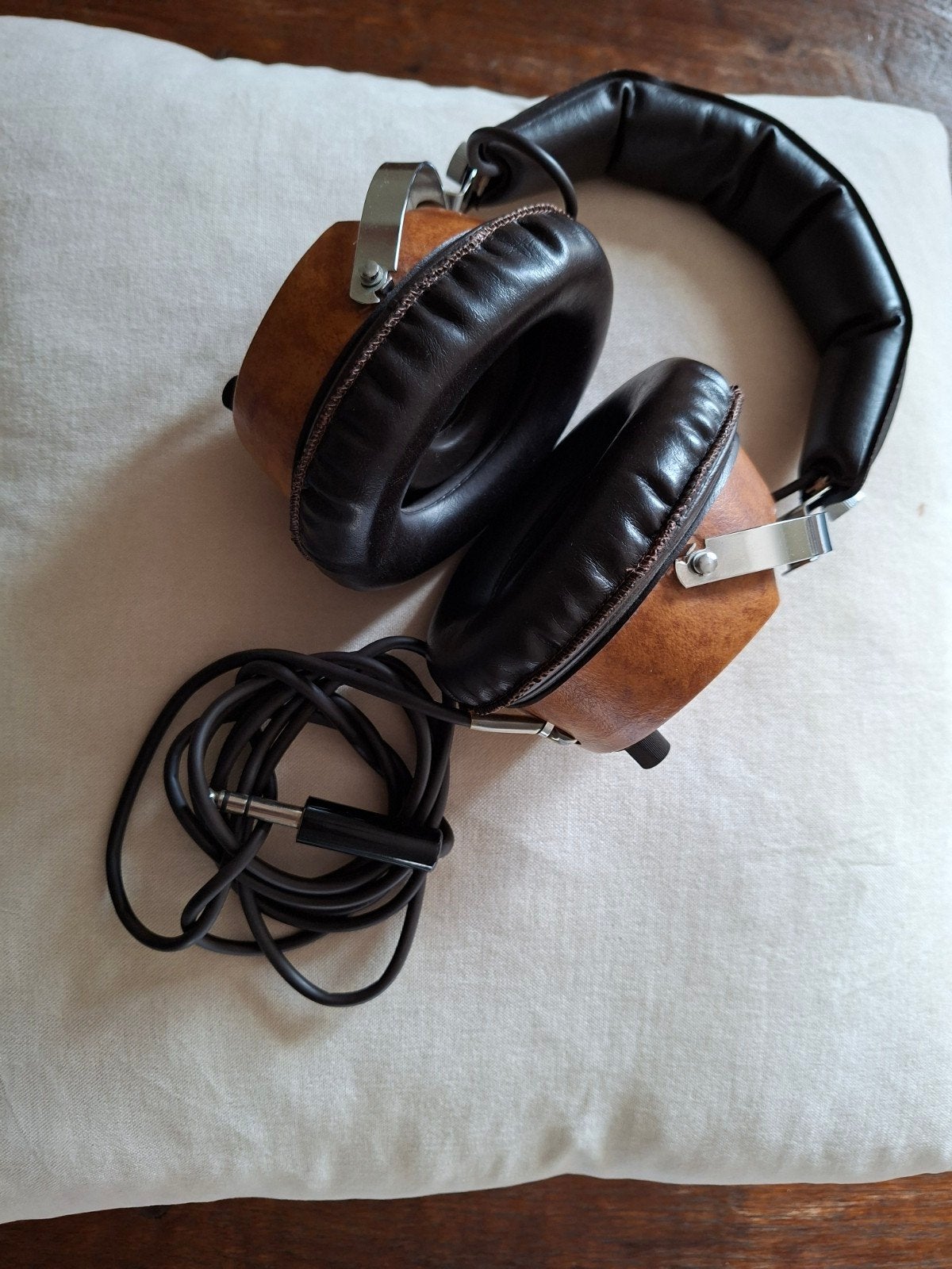 JVC vintage jaren 70 hoofdtelefoon, Audio, Tv en Foto, Gehoorbeschermer, Ophalen of Verzenden, Zo goed als nieuw, Overige merken