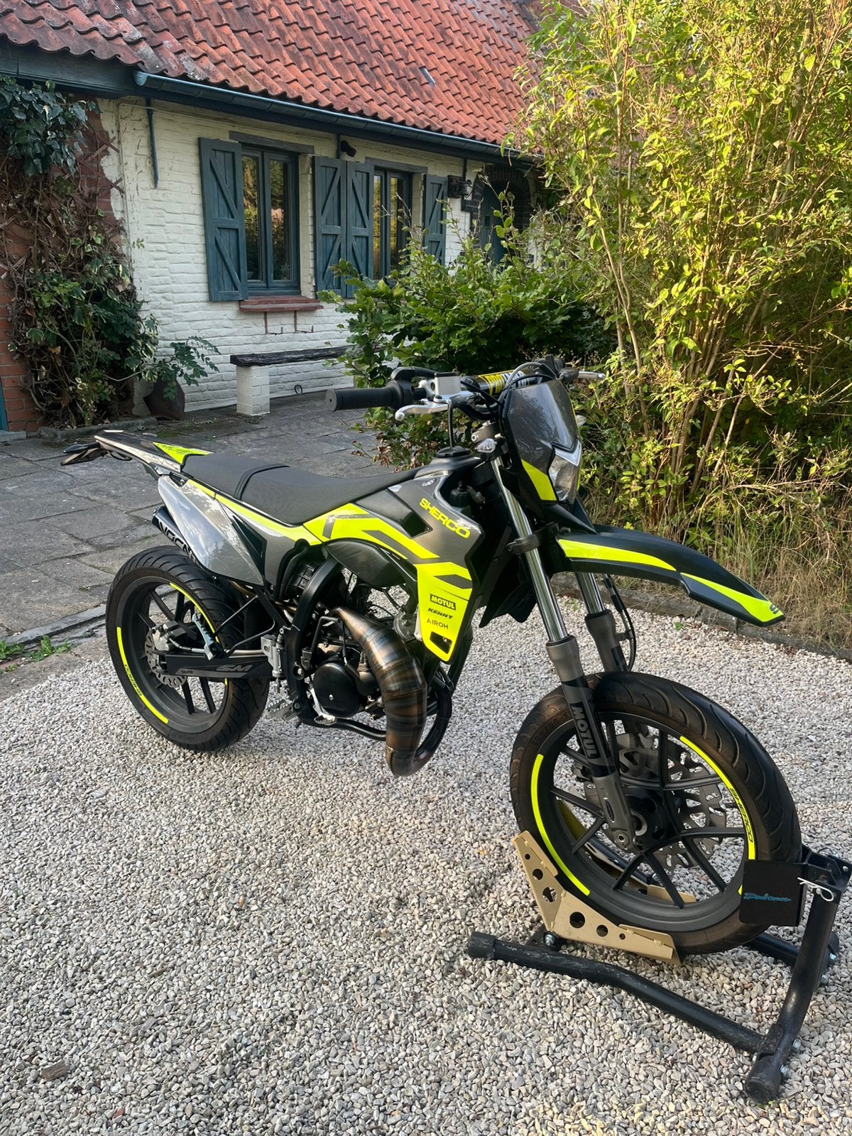 Sherco sm r 50 2023 silver 8240 km, Autres marques, 6 vitesses, Enlèvement, Utilisé