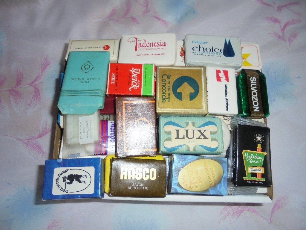 1 COLLECT. 140 MINIS SAVONS tout pays - NEUF, Ophalen, Nieuw