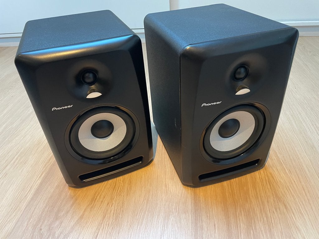 2 stuks Pioneer S-DJ60X, Ophalen, Studiomonitor, Zo goed als nieuw, Pioneer