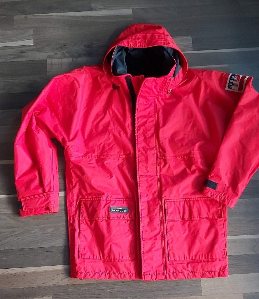 Zeiljas, XS/S, rood, Bermudes, Sports nautiques & Bateaux, Vêtements nautiques, Enlèvement ou Envoi, Femme ou Homme, Comme neuf