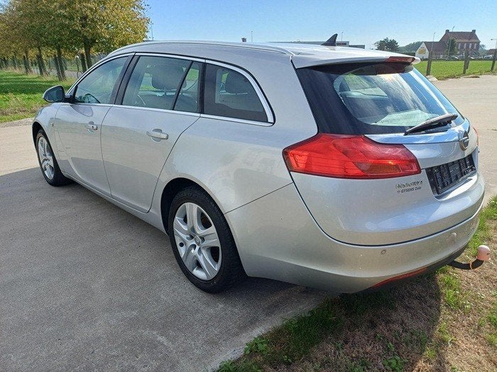 belle Opel Insignia 2.0 TD déjà approuvée à la vente, Euro 5, Achat, Boîte manuelle, Diesel