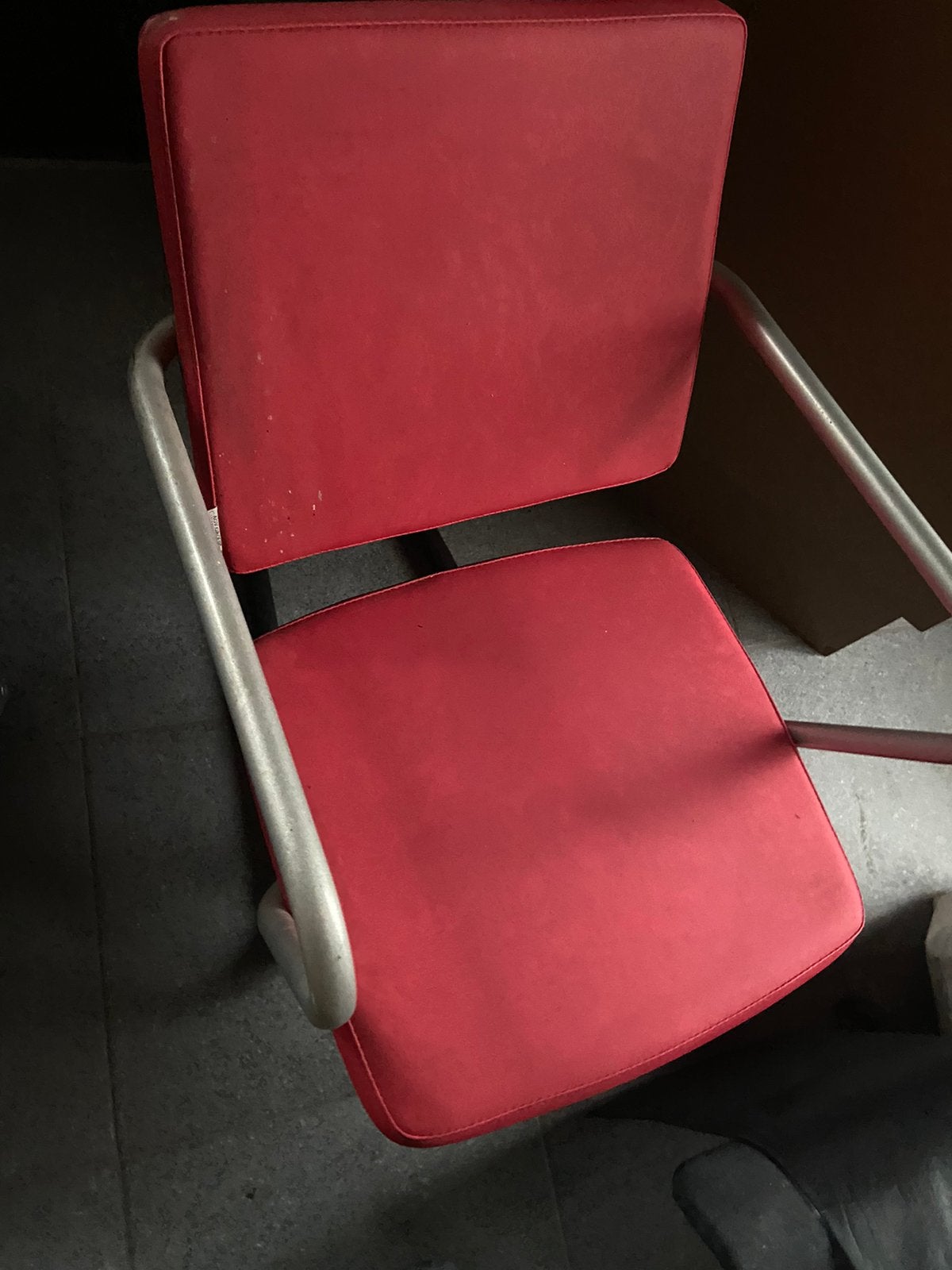 kapsalon benodigdheden, Enlèvement